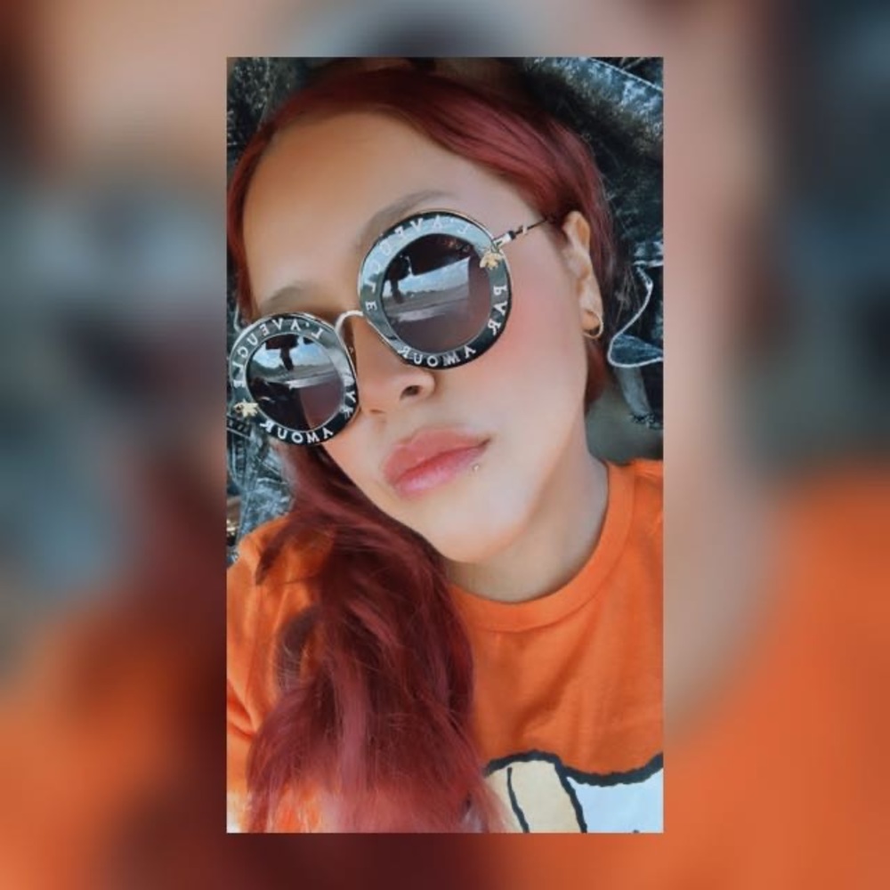 Meet your Posher, Dayanaa 💋